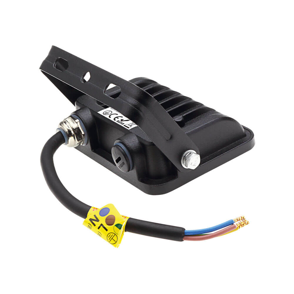 Led SMD Рефлектор ЦРНО ТЕЛО IP65 СО 15 CM КАБЕЛ 10W БЕЛА СВЕТЛИНА