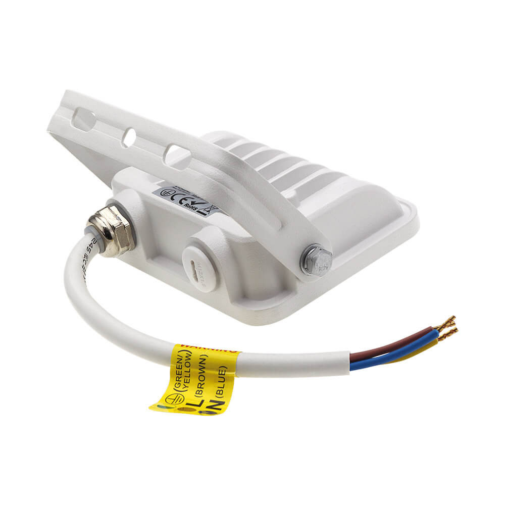 Led SMD Рефлектор БЕЛО ТЕЛО IP65 СО 15 CM КАБЕЛ 10W БЕЛА СВЕТЛИНА